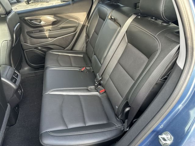 Used 2024 Blue GMC SLT image 25