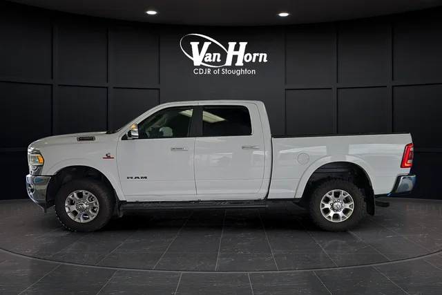 Used 2020 Bright White Clearcoat Ram Laramie image 4