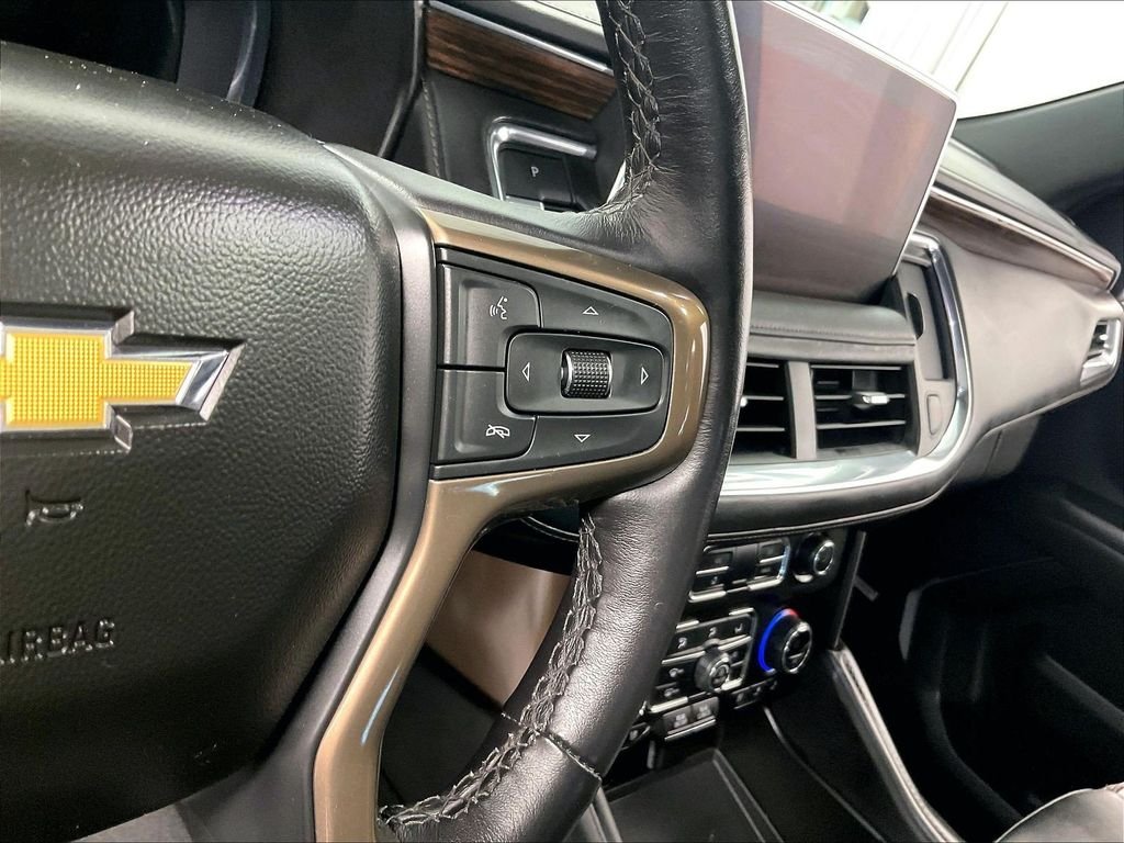 Used 2024 Beige Chevrolet High Country image 25