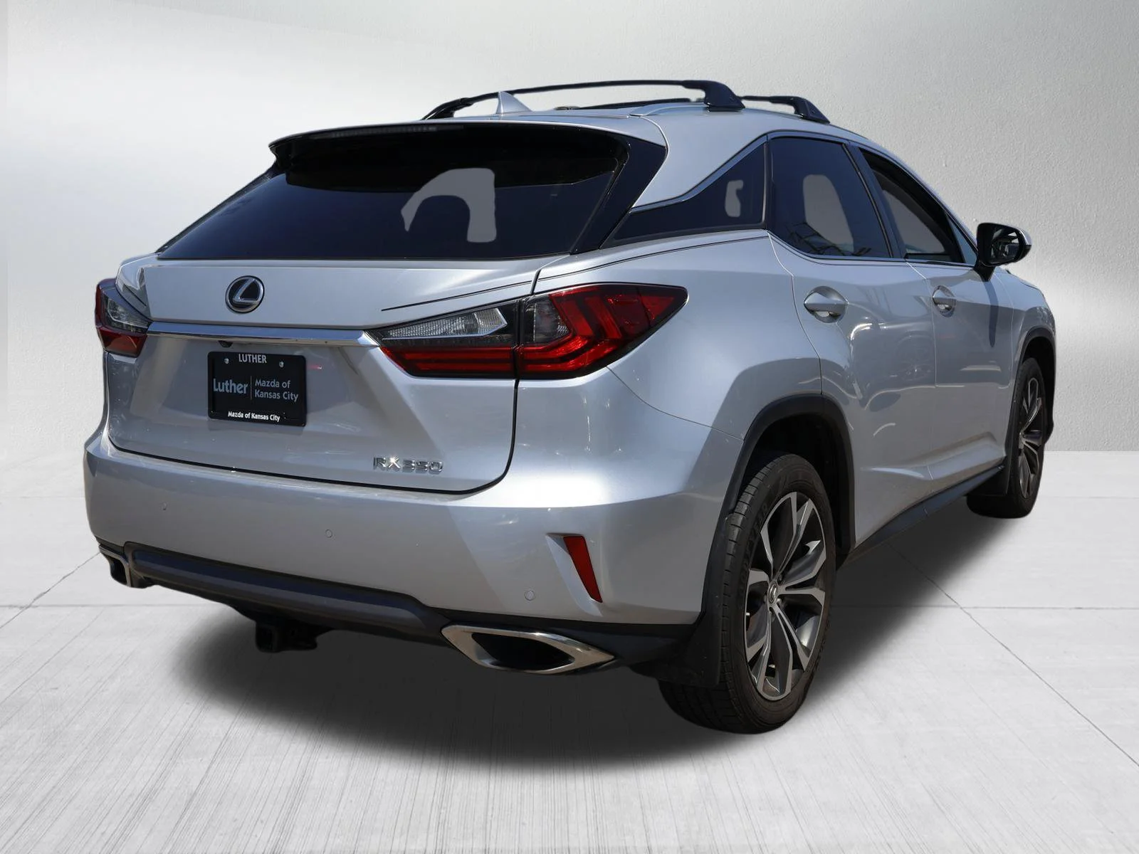 Used 2017 Silver Lining Metallic Lexus RX 350 image 7