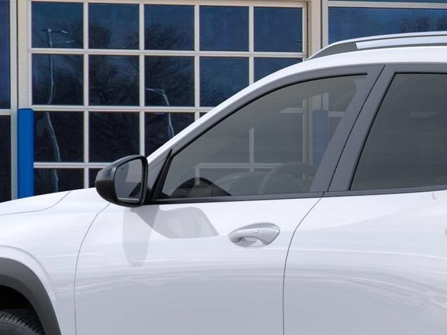 New 2026 Summit White Chevrolet ACTIV image 13