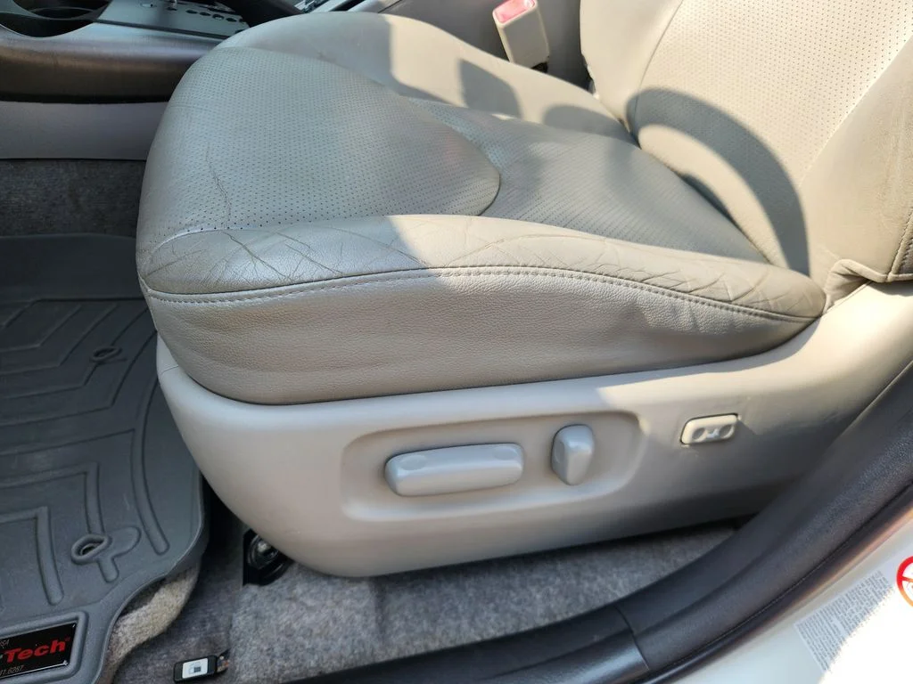 Used 2012 Blizzard Pearl Toyota Limited image 17