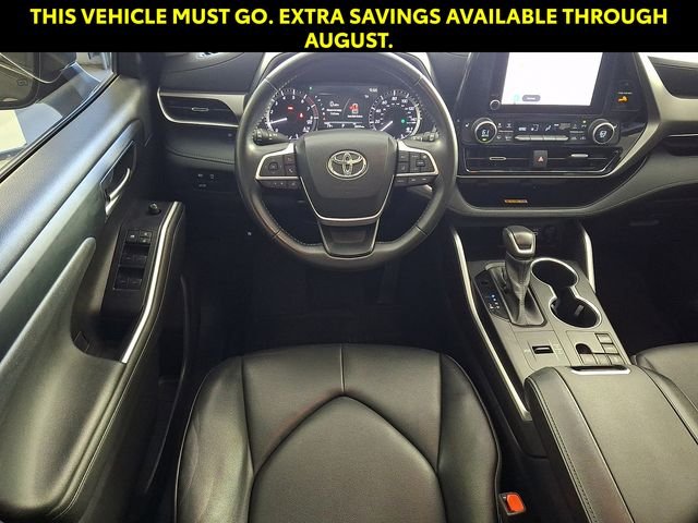 Used 2023 Gray Toyota XLE image 13