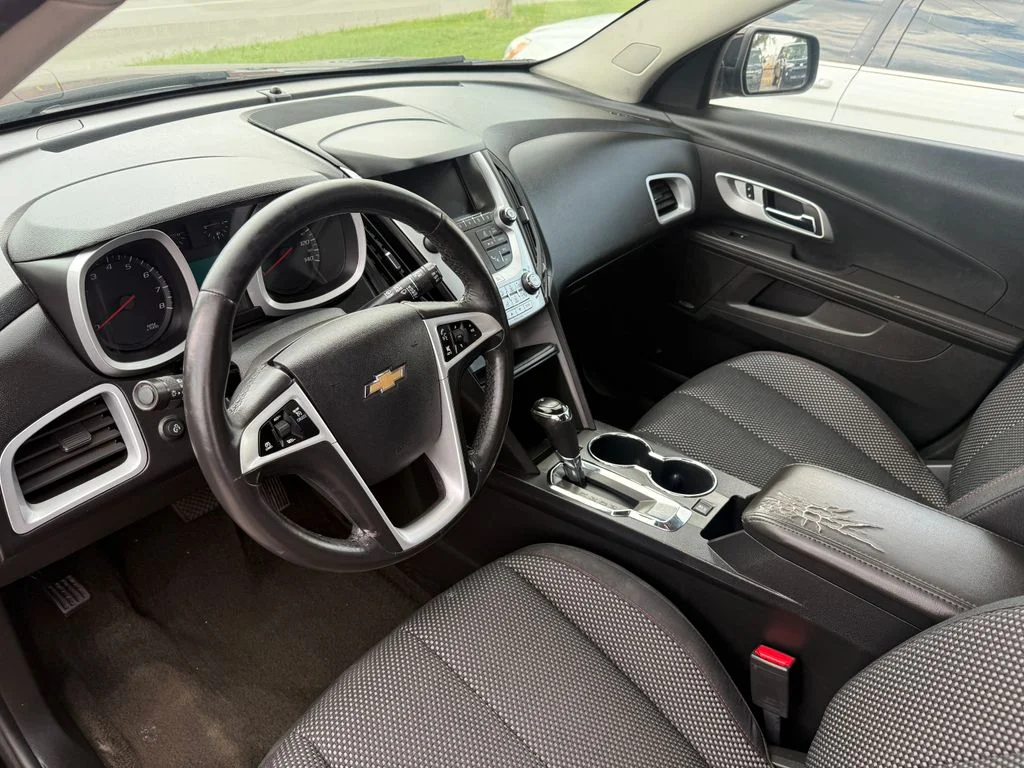 Used 2016 Black Chevrolet LT image 17