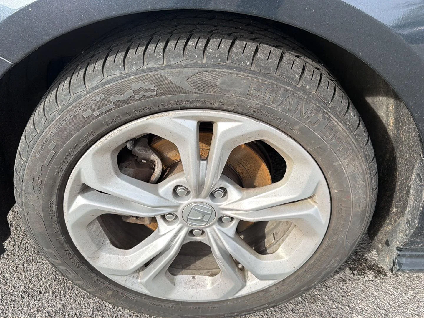 Used 2024 Meteorite Gray Metallic Honda LX image 8