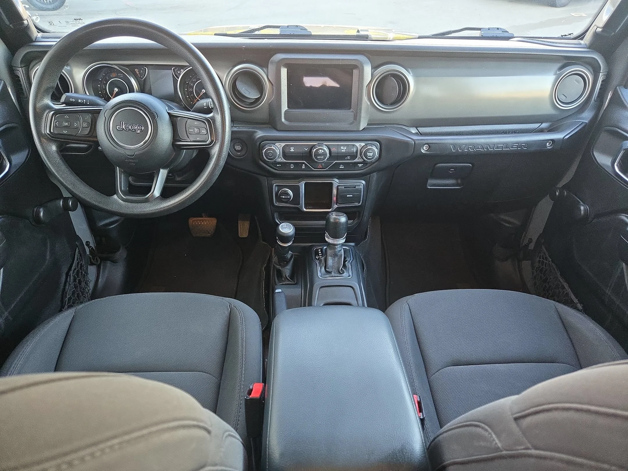 Used 2023 Sting-Gray Clearcoat Jeep Sport image 10