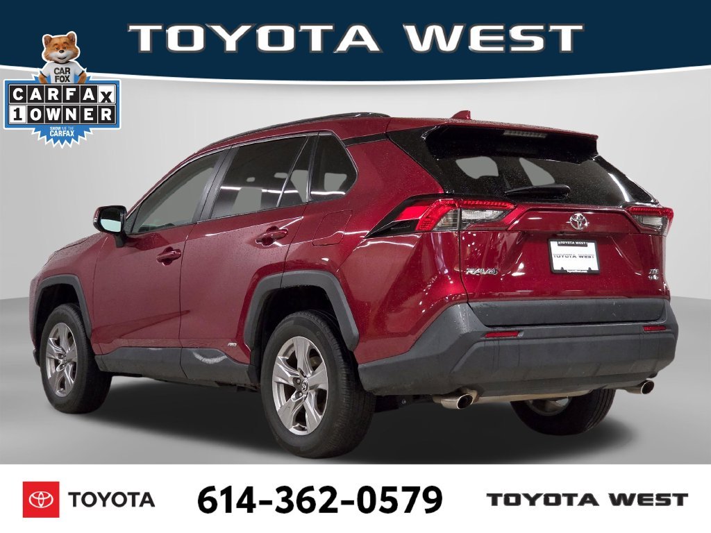 Used 2025 Red Toyota XLE image 9