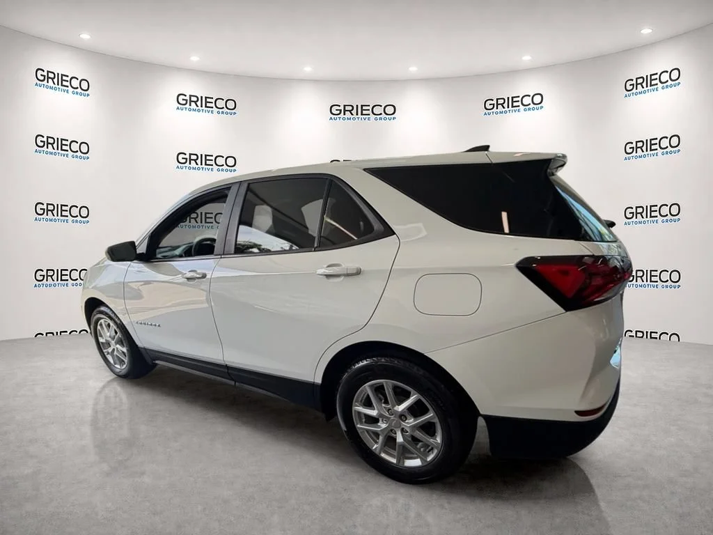 Used 2024 Summit White Chevrolet LS image 5