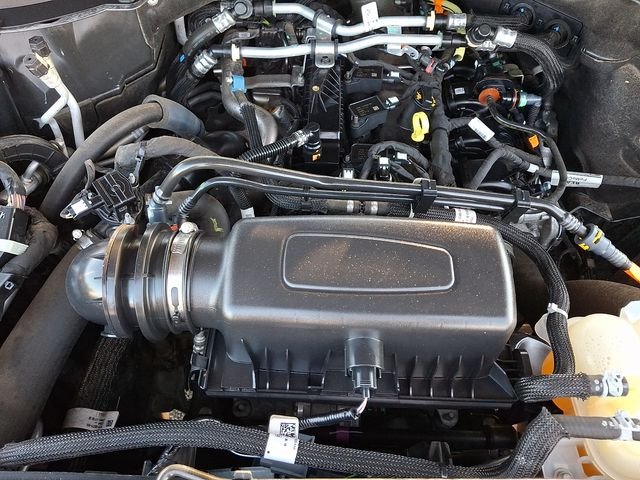 Certified Used 2023 Green Metallic Ford XLT image 27