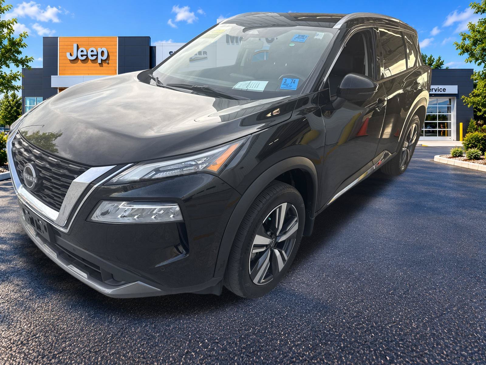 2023 Nissan Rogue SL