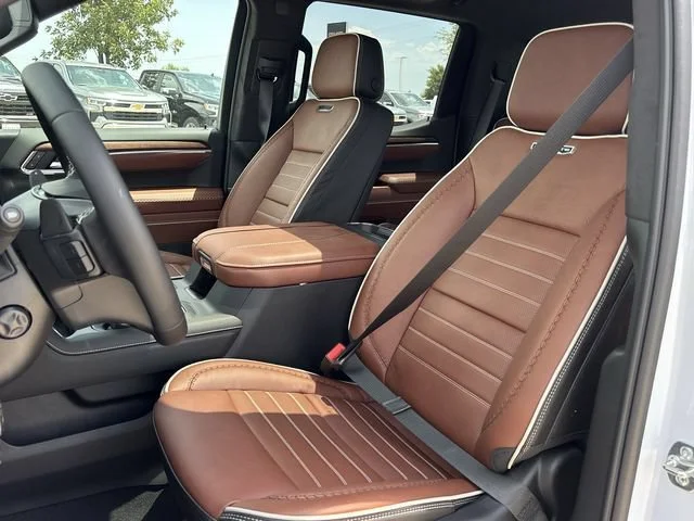 New 2026 Glacier White Tricoat GMC Denali Ultimate image 24