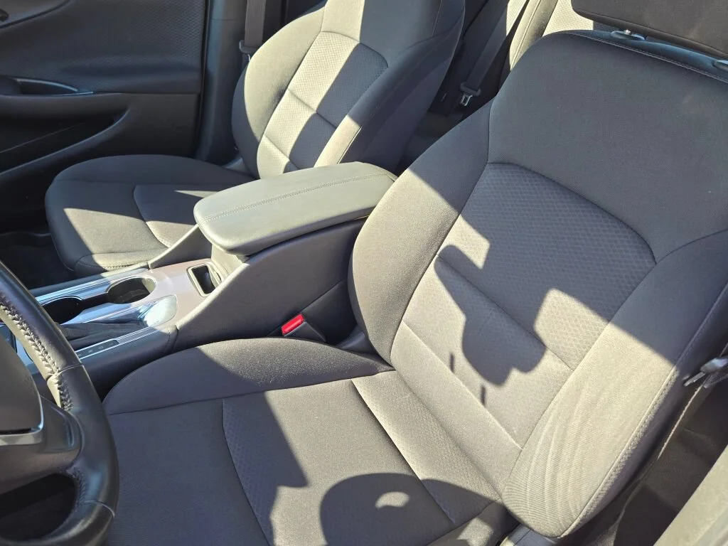 Used 2018 Gray Chevrolet LT image 16