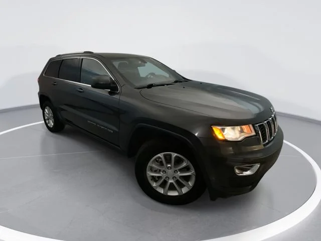 Used 2021 Gray Jeep Laredo E image 1