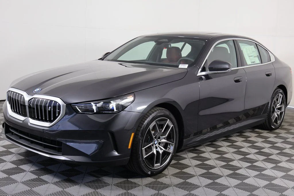 2026 BMW i5 xDrive40 Sedan's photo