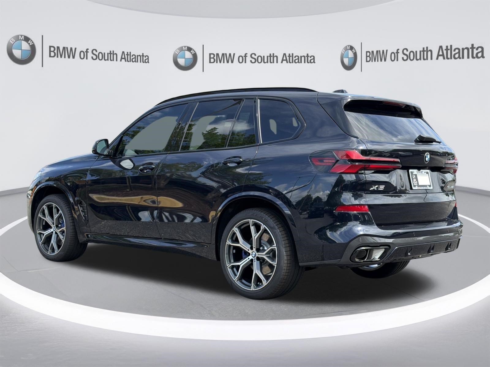 New 2026 Carbon Black Metallic BMW sDrive40i image 25