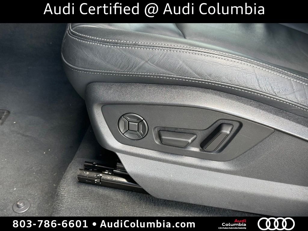 Used 2025  Audi 55 Premium Plus image 22
