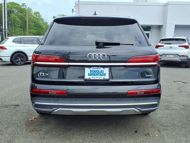 Used 2022 Black Audi 55 Premium image 7