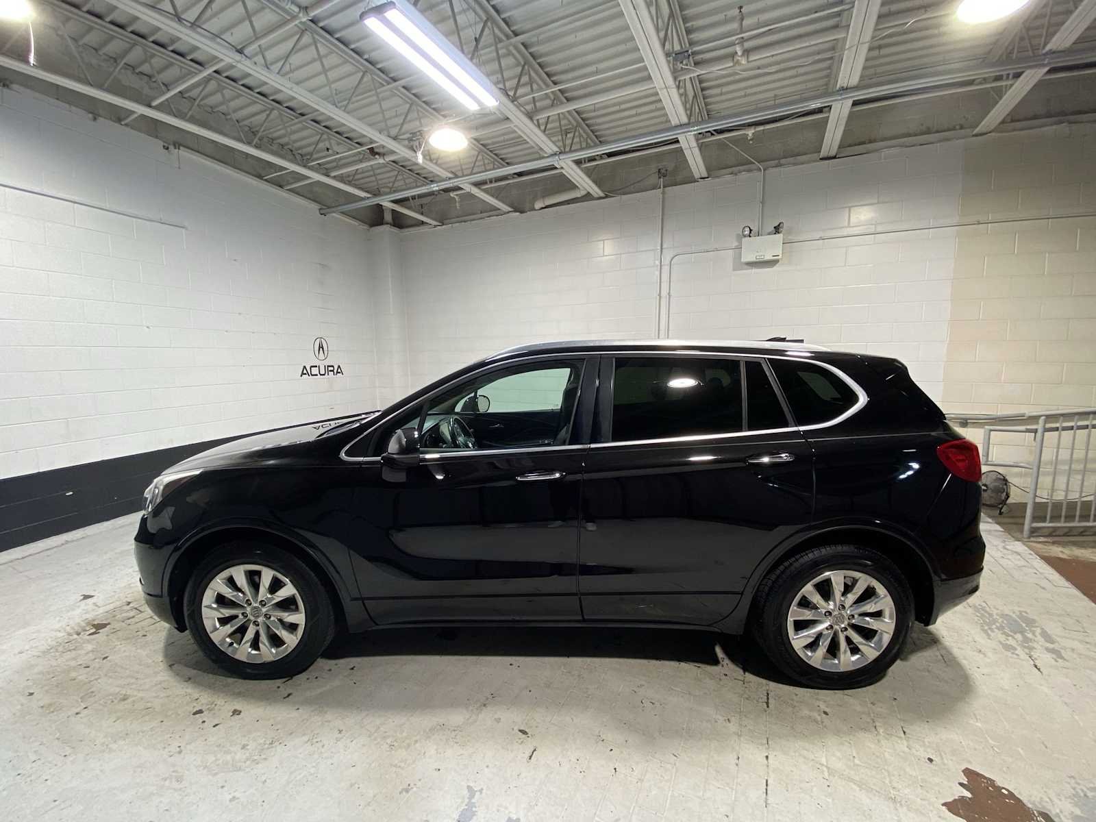 Used 2017 Ebony Twilight Metallic Buick Essence image 3