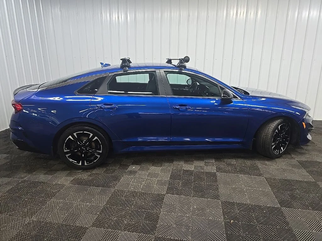Used 2021 Blue Kia GT-Line image 2