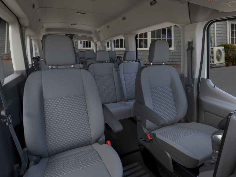 New 2026 Oxford White Ford XL image 10
