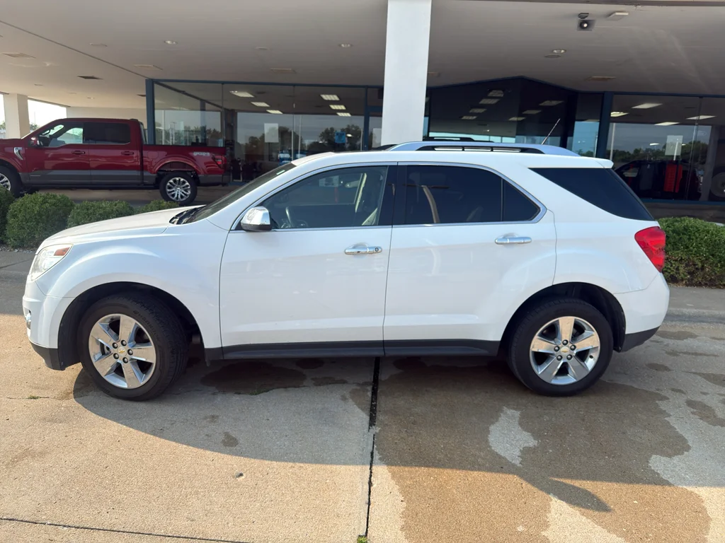 Used 2012 Summit White Chevrolet LTZ image 9