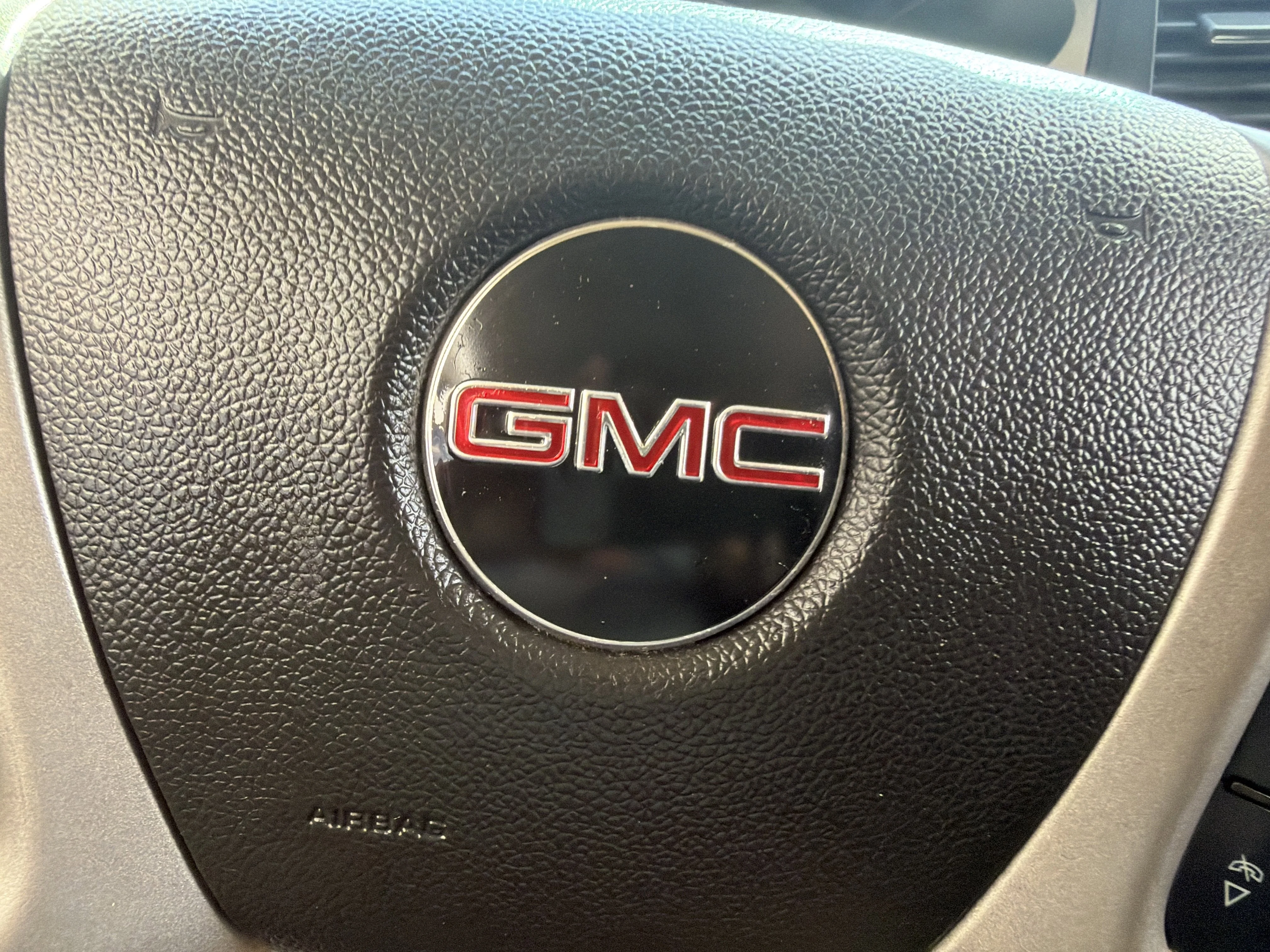 Used 2012 Summit White GMC SLE image 32