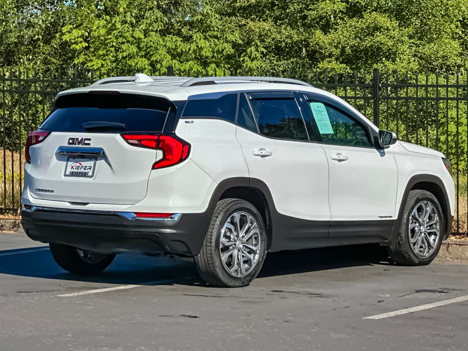 Used 2021 White GMC SLT image 3