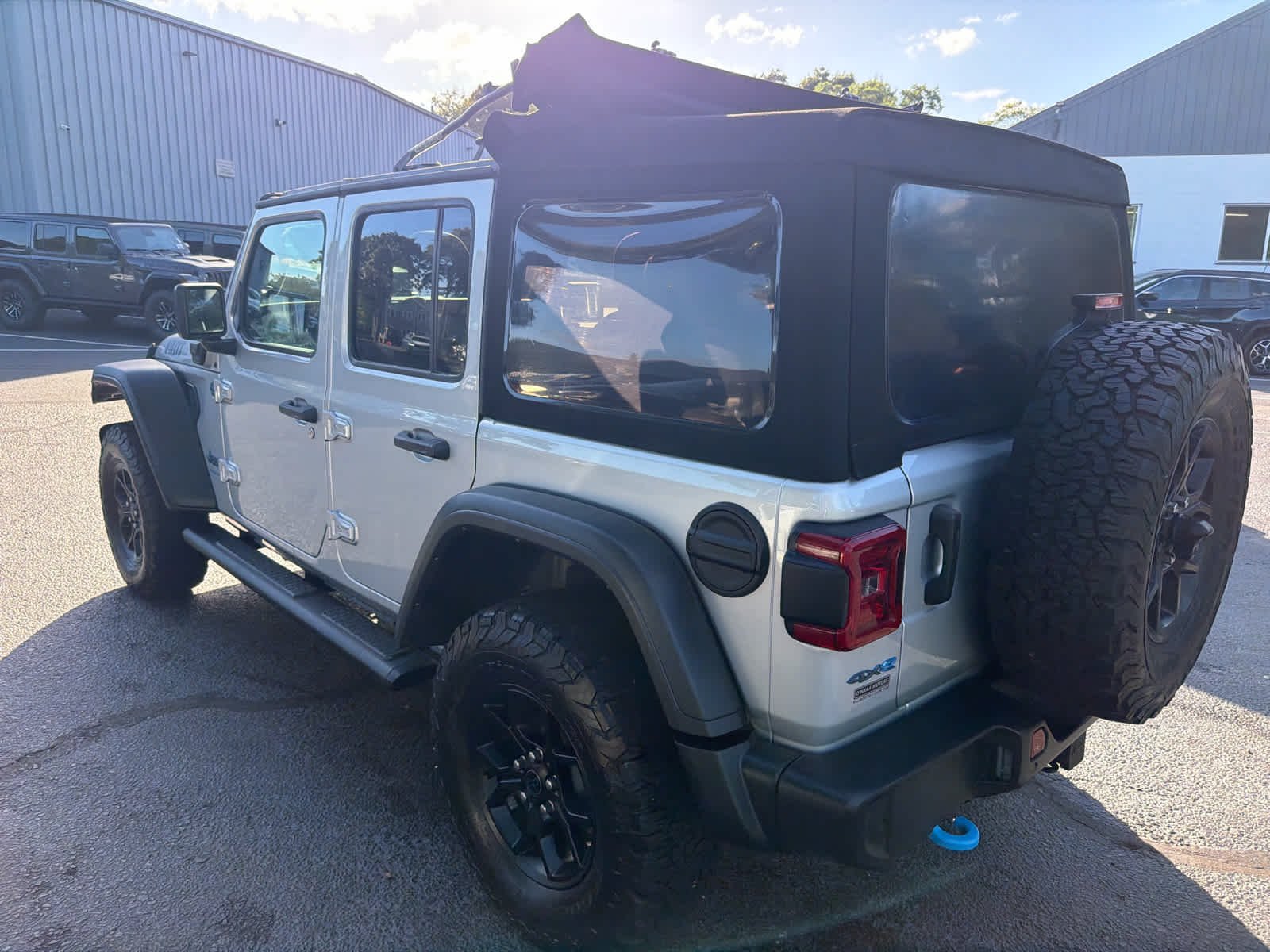Used 2024 Silver Zynith Clearcoat Jeep Willys image 6