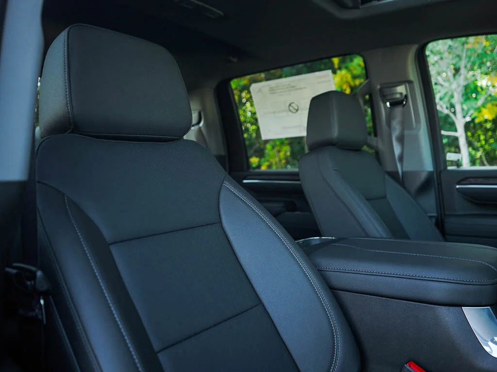 2026 GMC Sierra 3500HD SLT - Photo 10