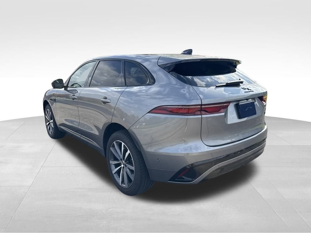 Certified Used 2026 Gray Jaguar P250 R-Dynamic S image 3