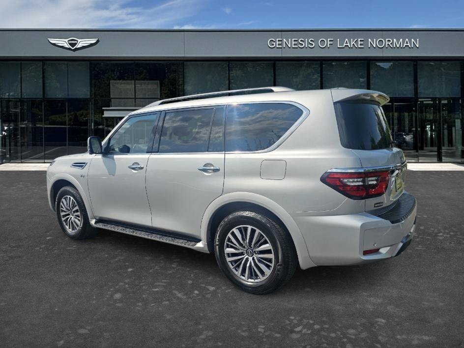 Used 2022 Brilliant Silver Metallic Nissan SL image 6
