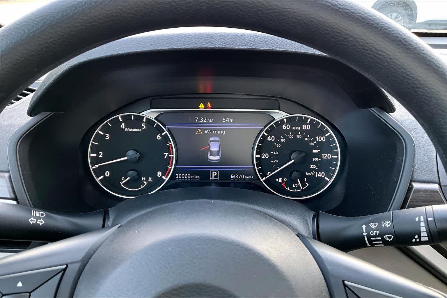 Used 2025 Bluestone Pearl Nissan SV image 21