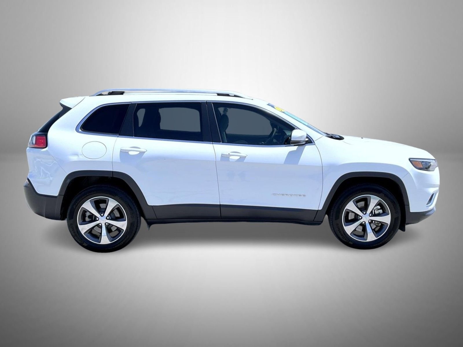Used 2019 White Jeep Limited image 4