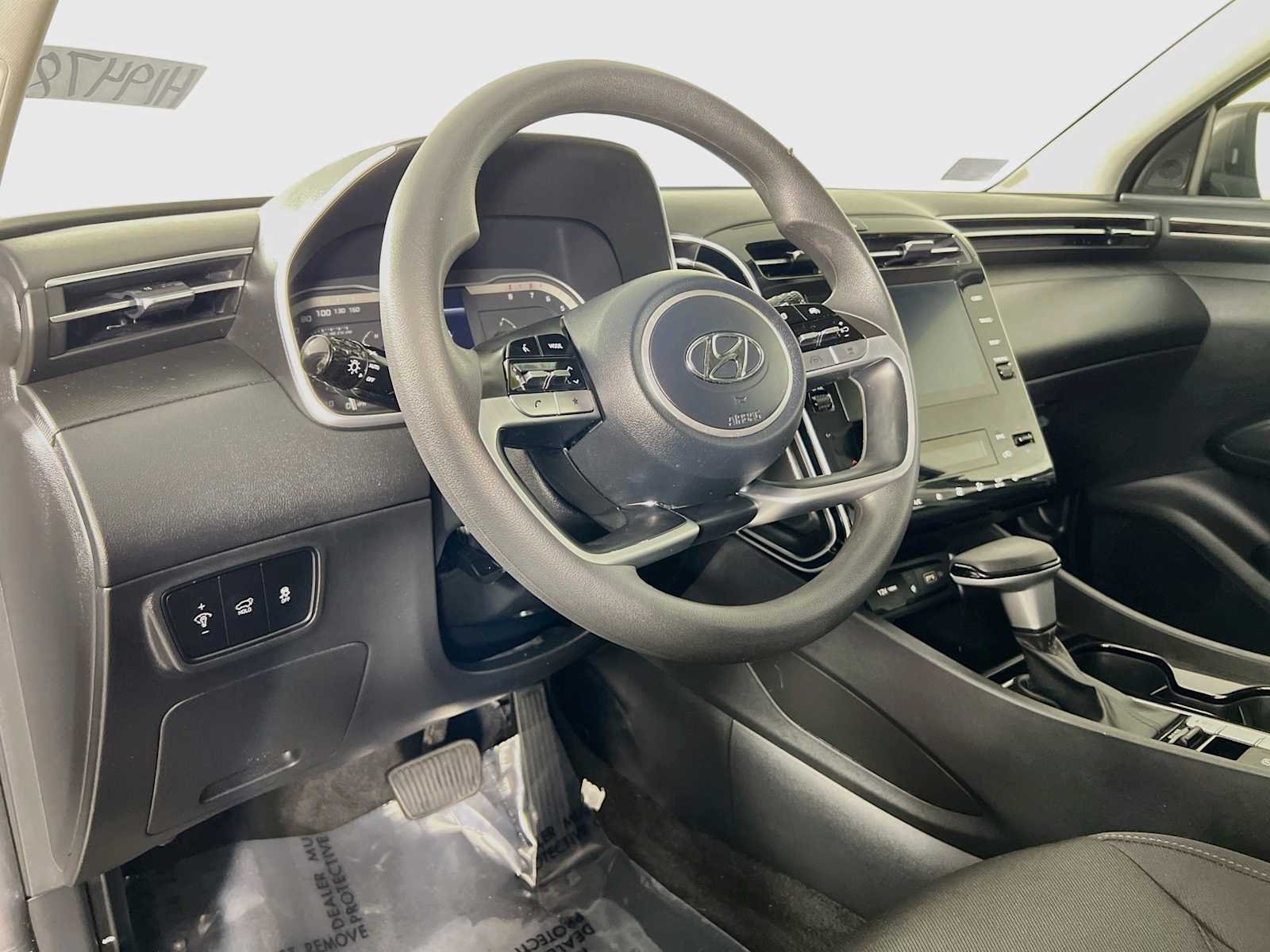 Used 2024 Black Pearl Hyundai SEL image 9