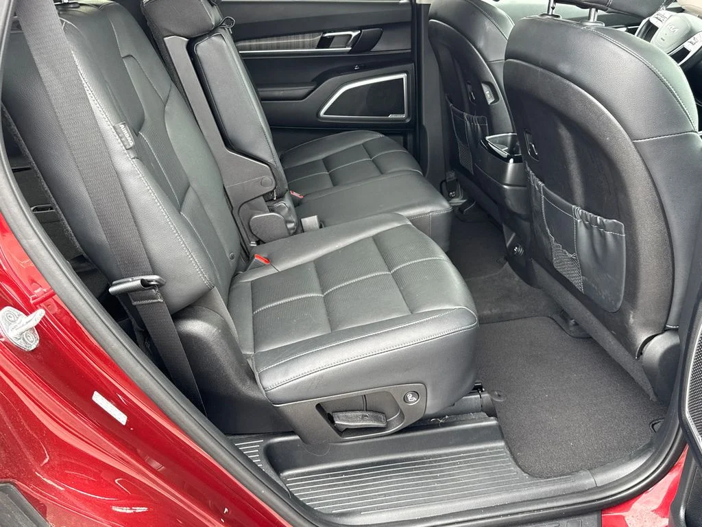 Used 2023 Red Kia EX image 15