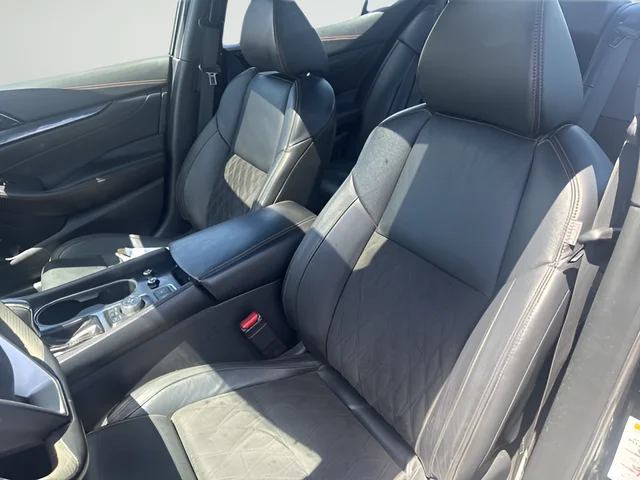 Used 2023 Black Nissan SR image 23