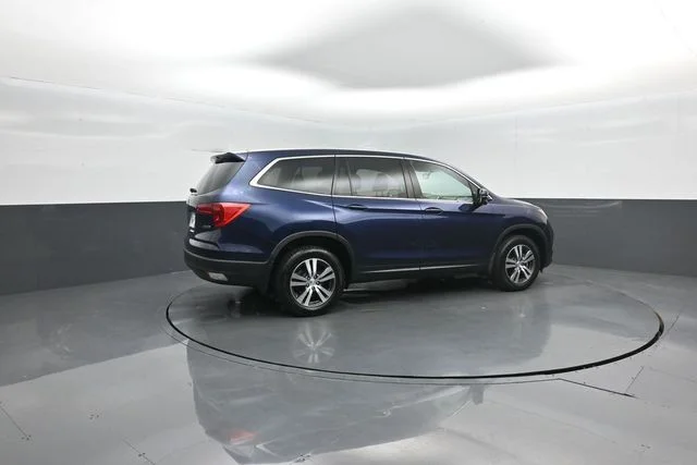 Used 2017 Blue Honda EX-L image 8