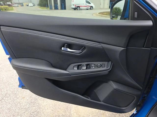 Used 2020 Blue Nissan SV image 26