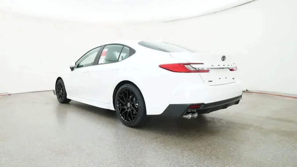 New 2026 Ice Cap Toyota SE image 21