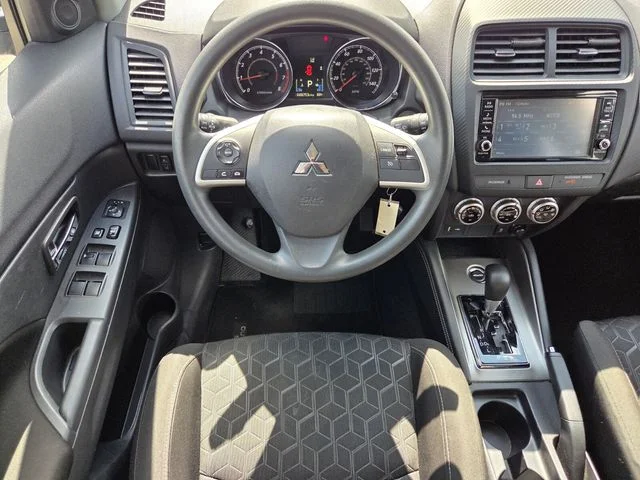 Used 2024 Gray Mitsubishi 2.0 ES image 12