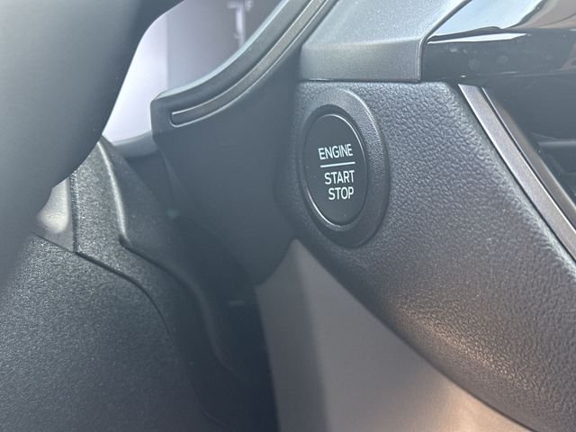Used 2023 Black Ford Active image 18