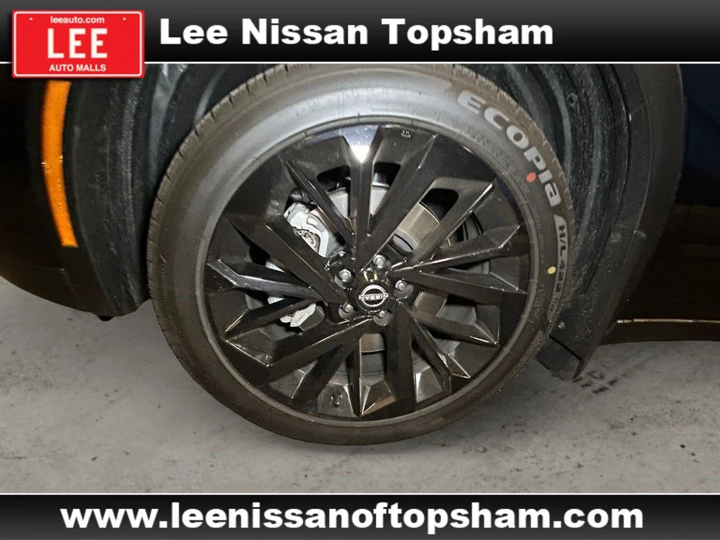 New 2026 Cosmic Black Nissan SL image 15