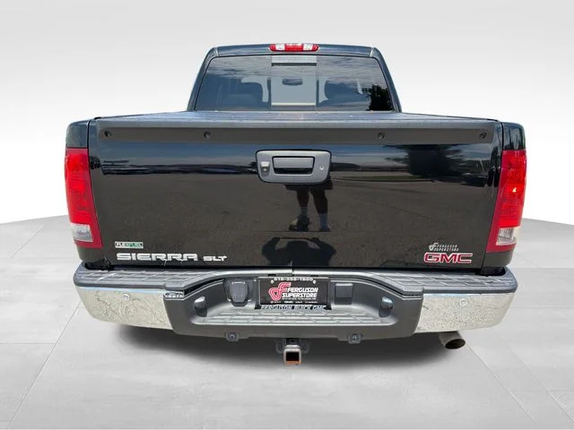 Used 2011 Black GMC SLT image 6