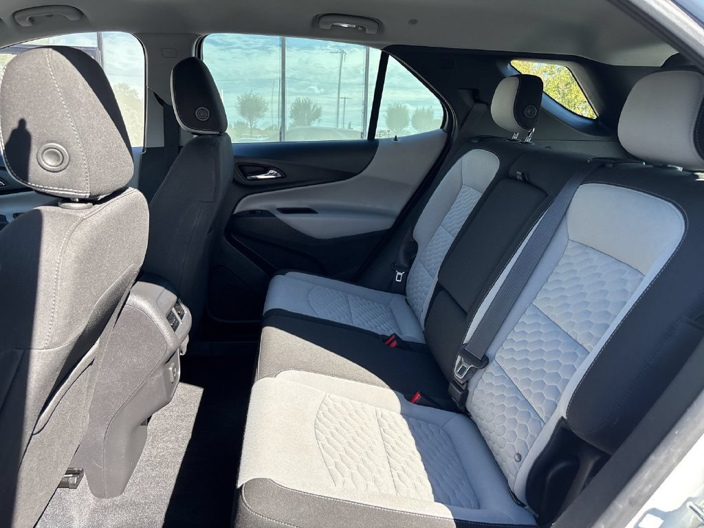 Used 2020 White Chevrolet LS image 15