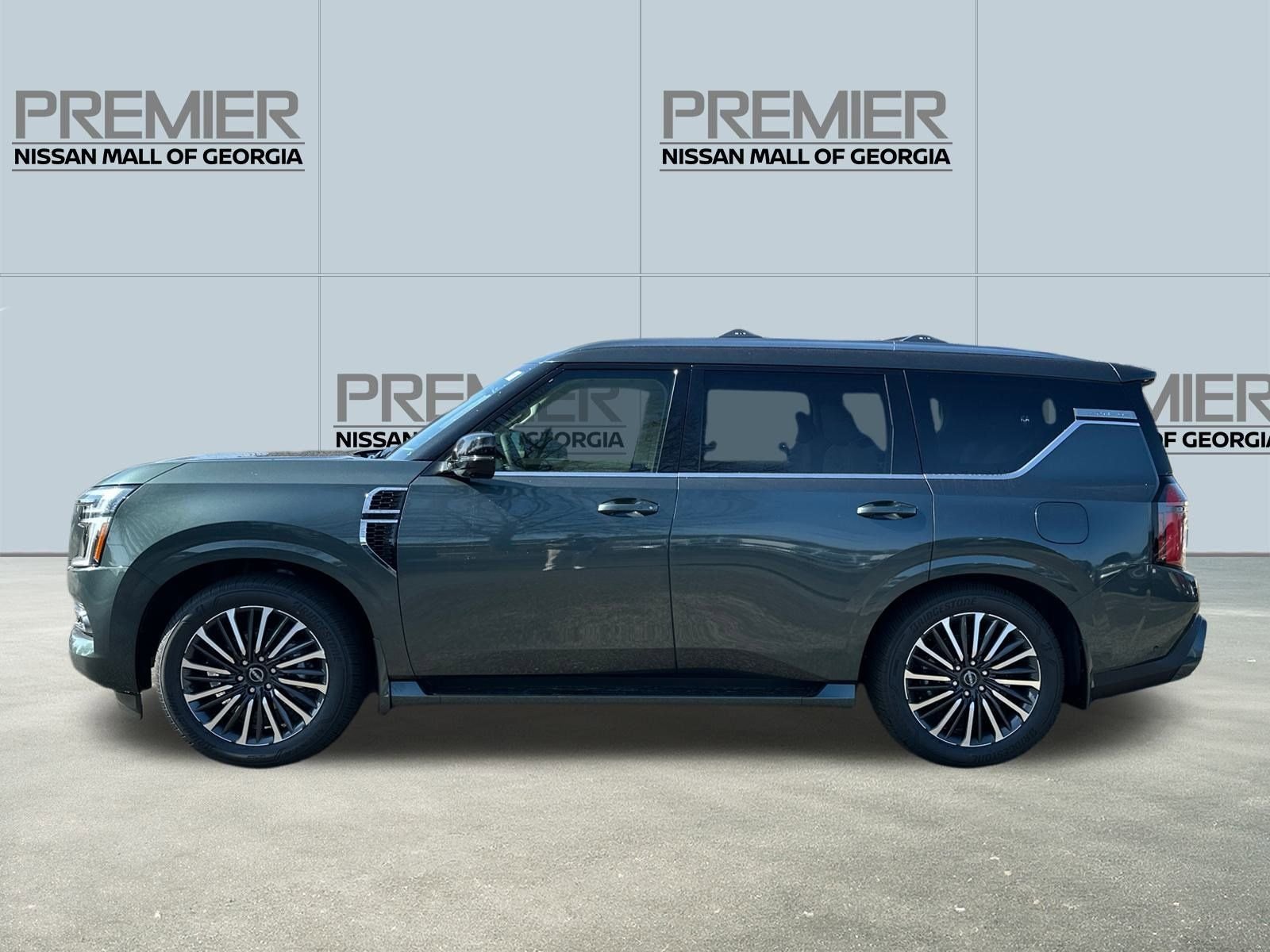New 2026 White Nissan Platinum Reserve image 8