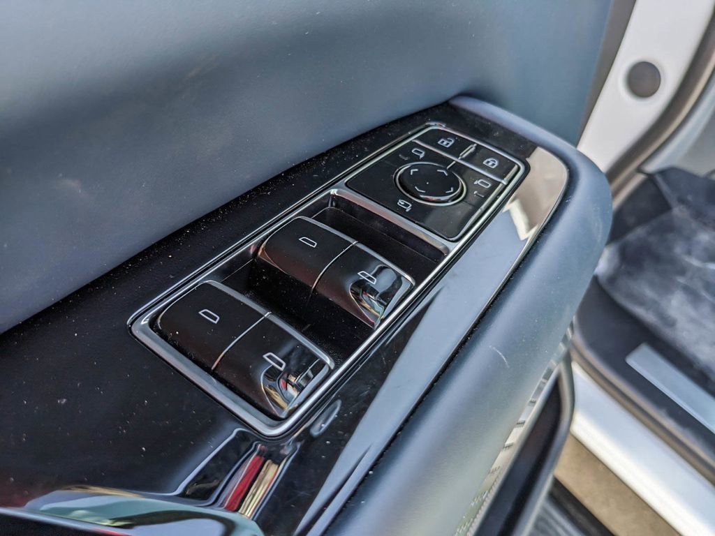 2025 Cadillac Escalade IQ Sport 2 - Photo 14