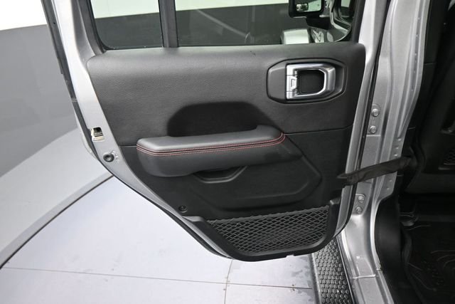 Used 2020 Silver Jeep Unlimited Rubicon image 26