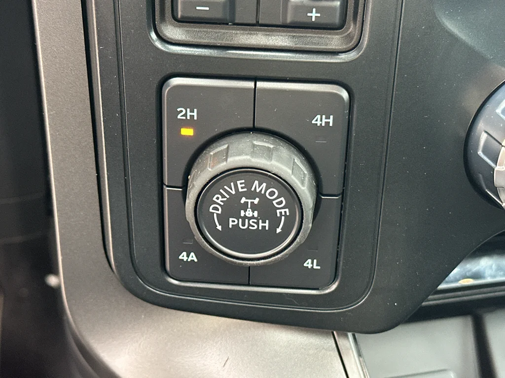 2025 Ford F-150 Lariat - Photo 27
