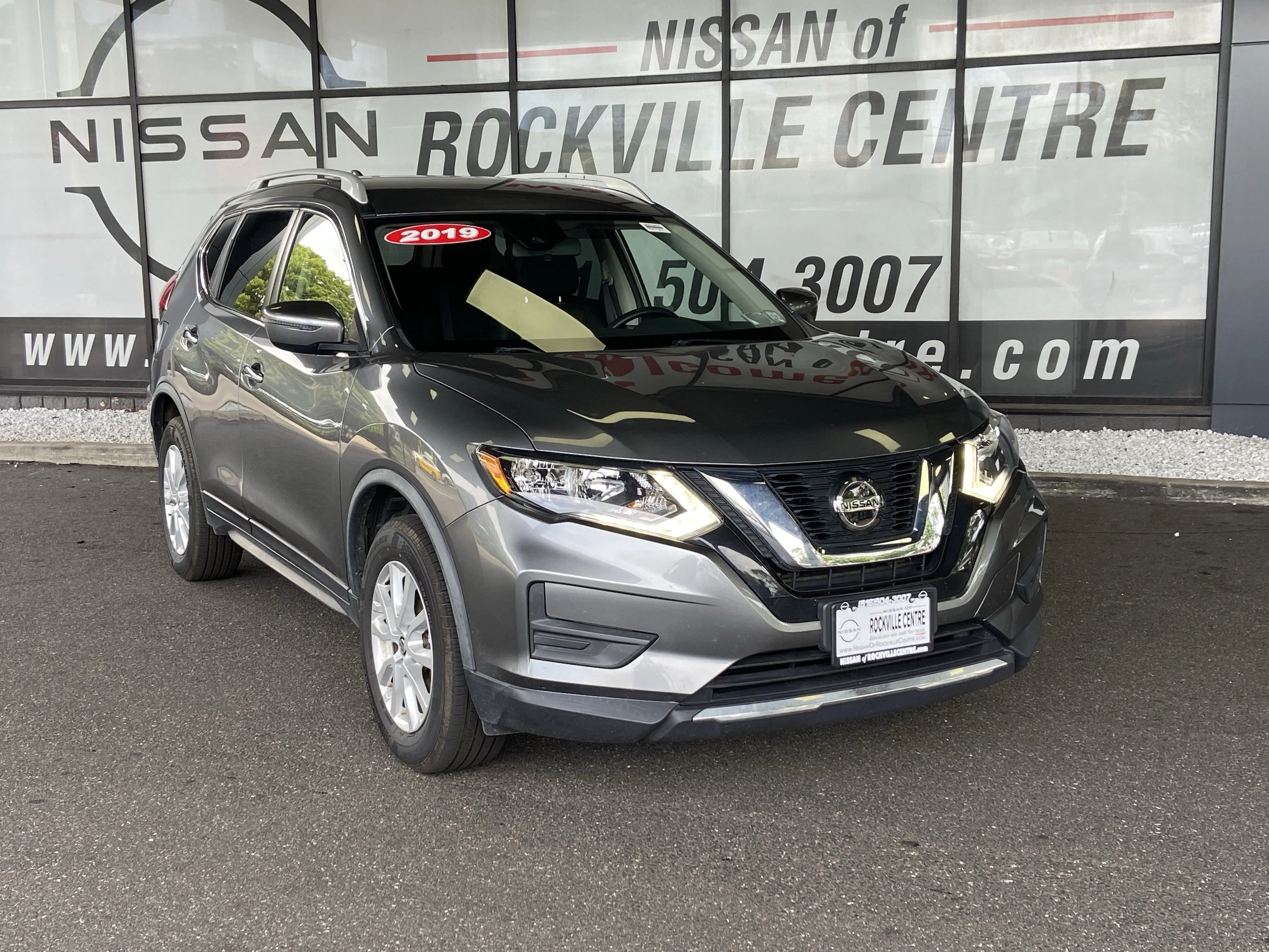 Used 2019 Gun Metallic Nissan SV image 2
