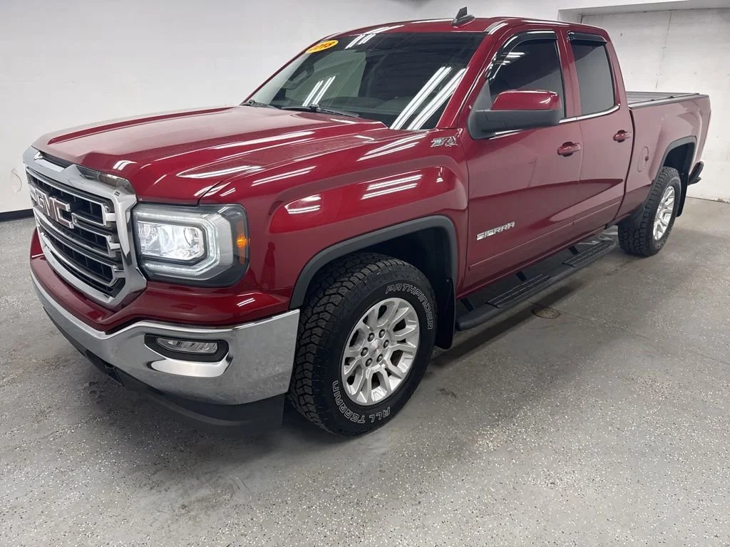 2018 GMC Sierra 4WD Double Cab Standard Box SLE's photo